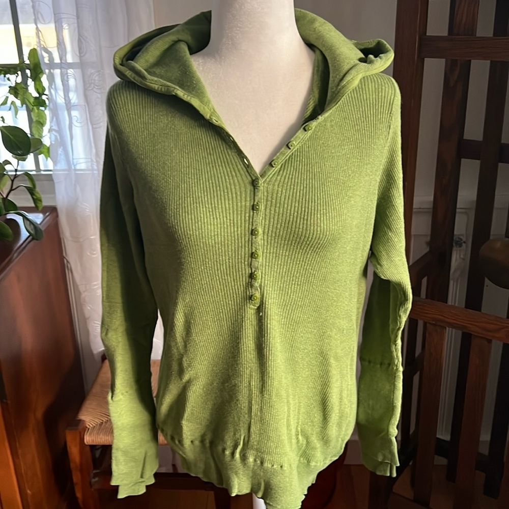 Moda International Ribbed Hoodie Sweater